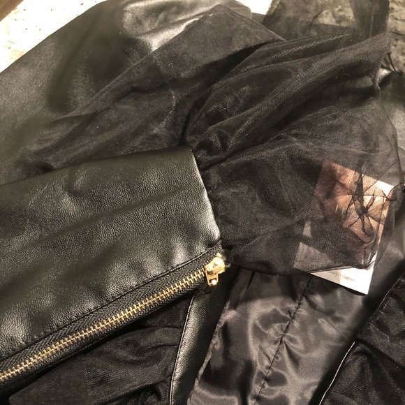 NWT Cropped Vegan Leather Blazer- Black (S) - Picture 6 of 10